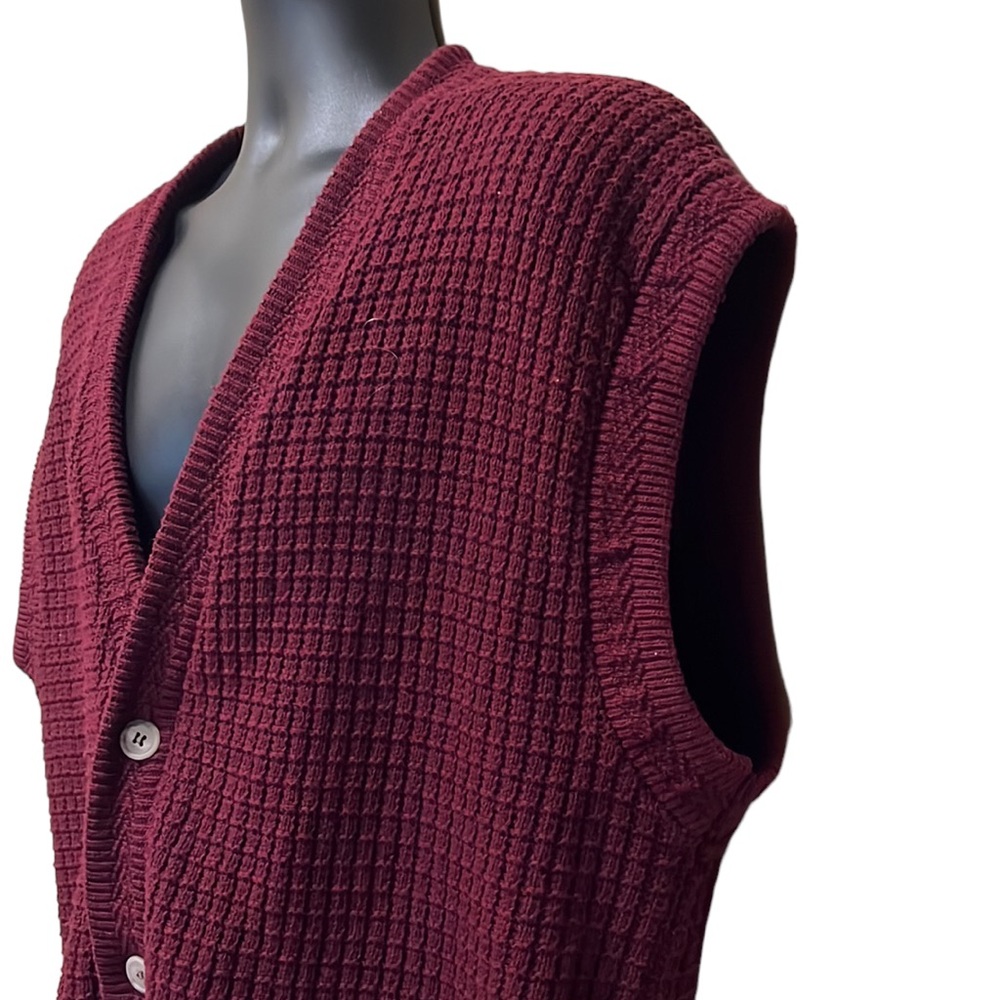 Bill Blass Burgundy Cardigan Sweater